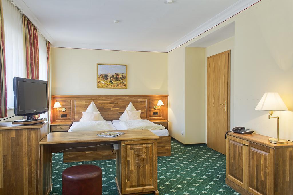 Golfpark Gut Dueneburg Hotell Haren Rum bild
