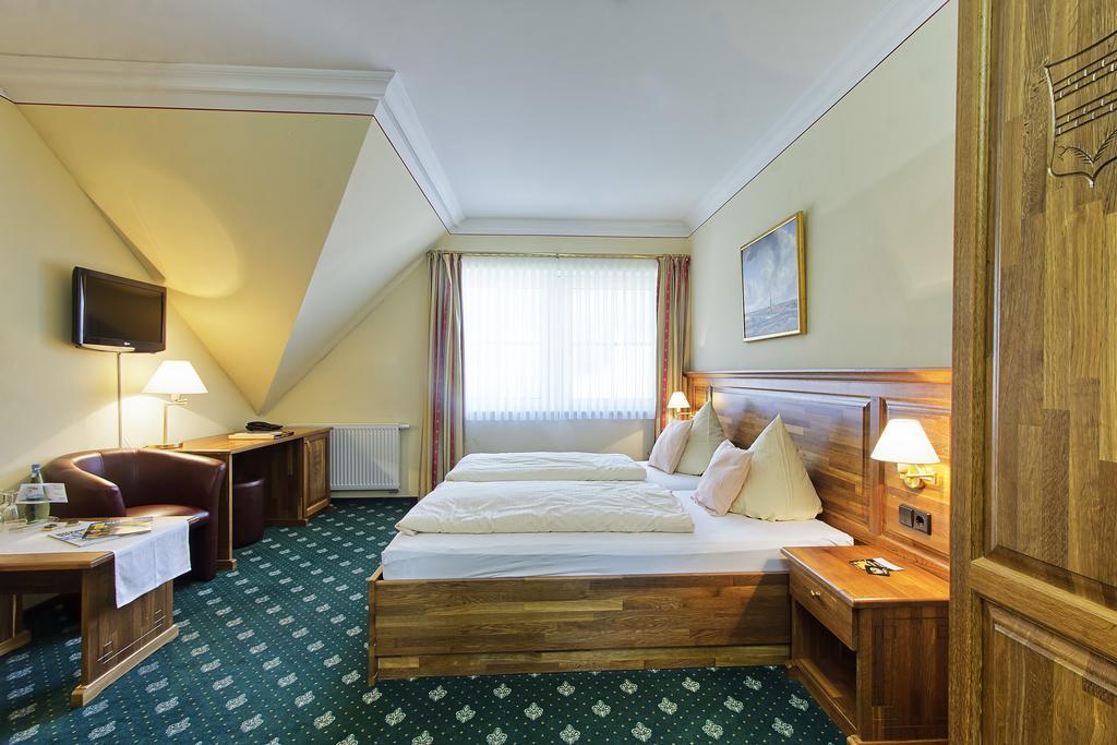 Golfpark Gut Dueneburg Hotell Haren Rum bild
